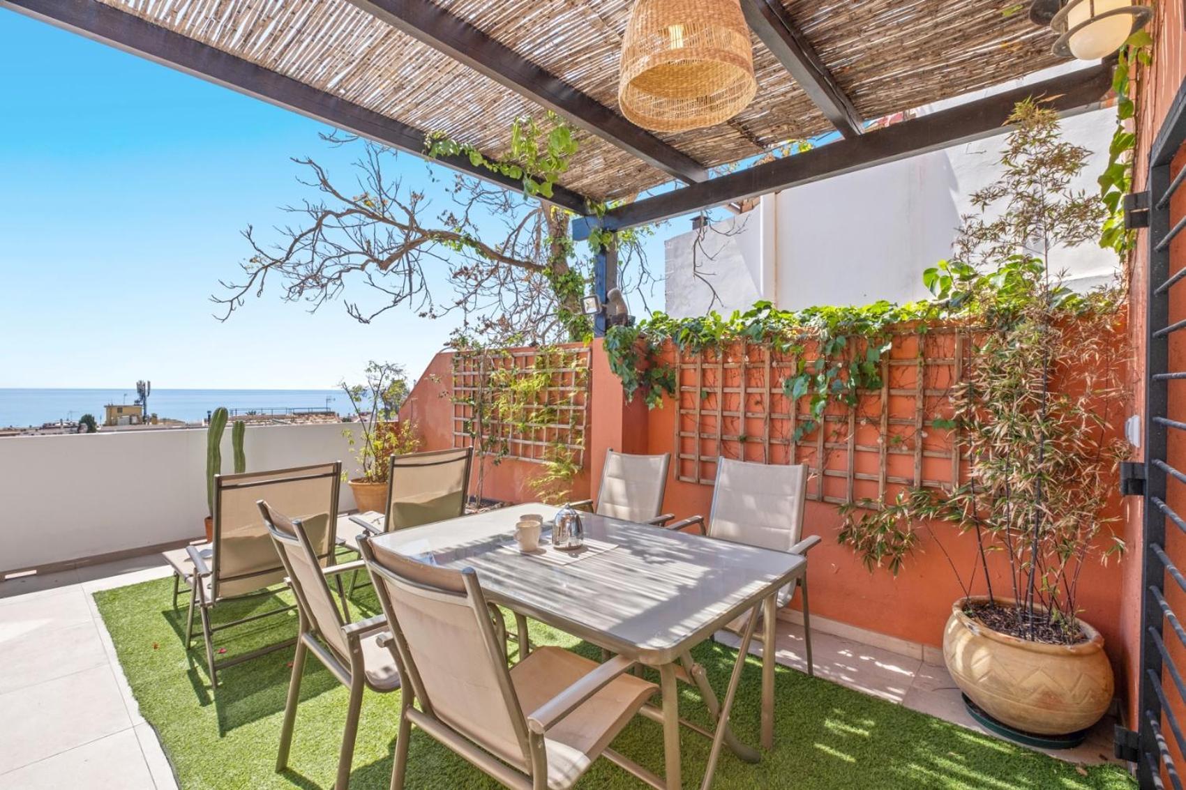 Ferienwohnung Mar De Fondo En Pedregalejo Málaga Exterior foto